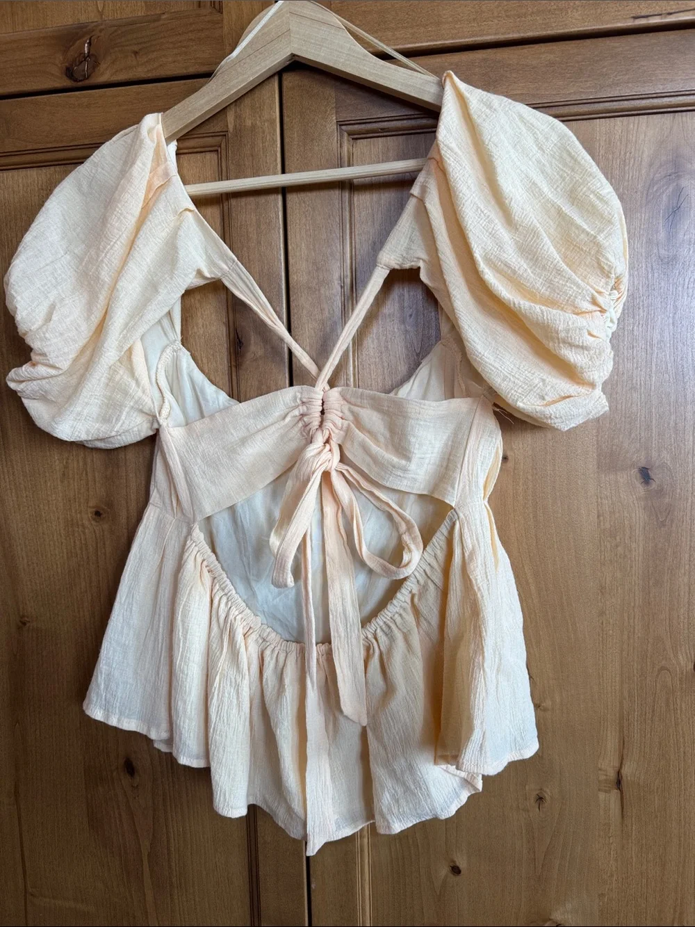 Astr puff-sleeve square-neck peplum top in pale yellow